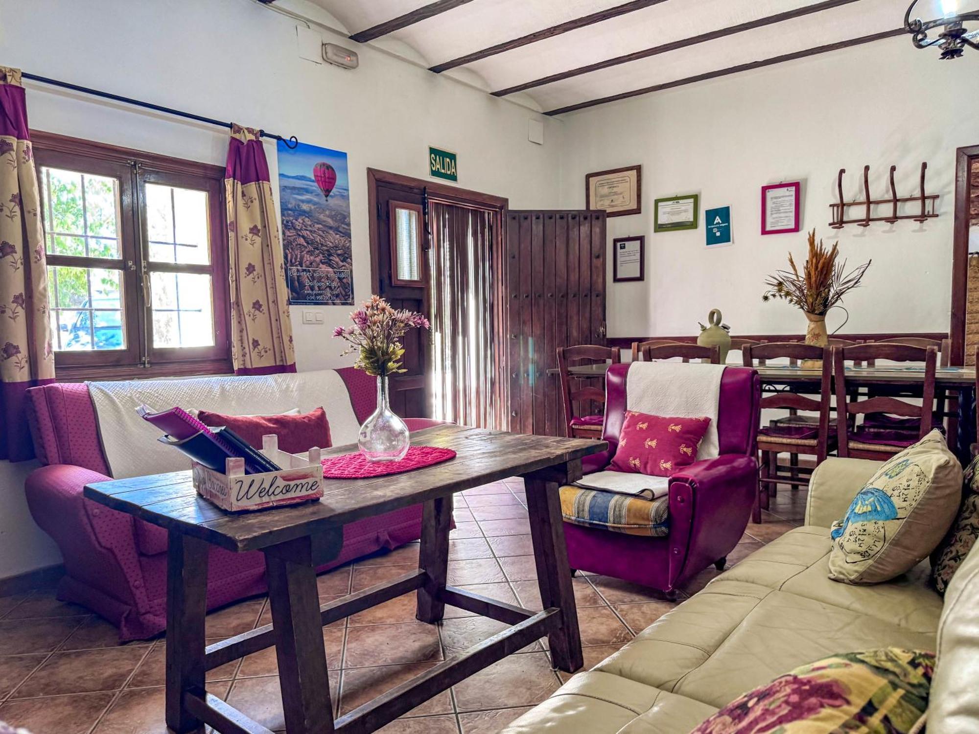 Hostal Cortijo Rural Bacares 1 Freila Exterior foto