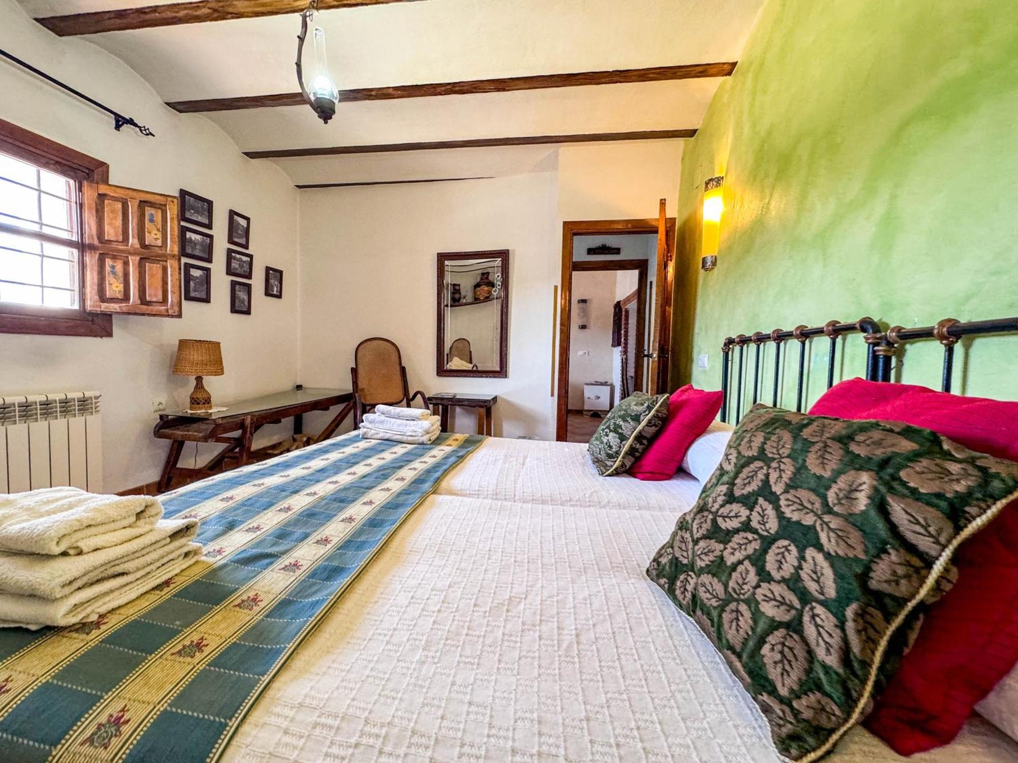 Hostal Cortijo Rural Bacares 1 Freila Exterior foto