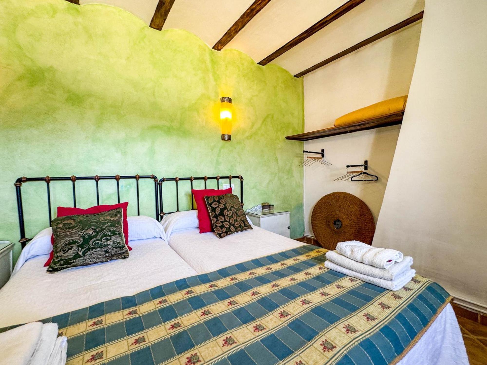 Hostal Cortijo Rural Bacares 1 Freila Exterior foto