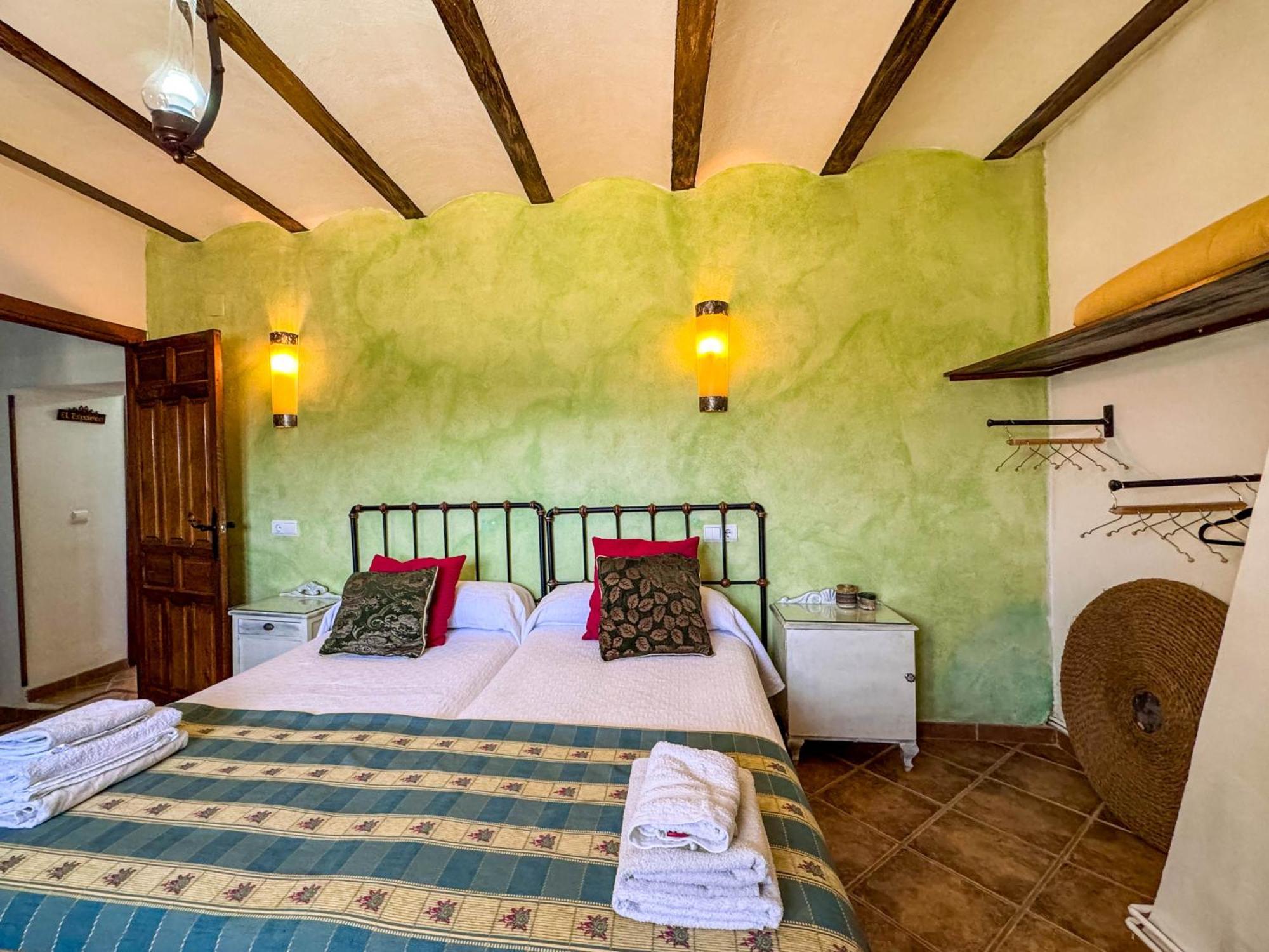 Hostal Cortijo Rural Bacares 1 Freila Exterior foto